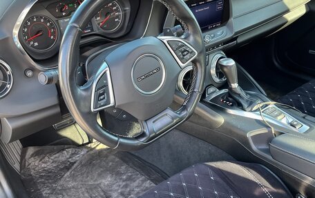 Chevrolet Camaro VI, 2022 год, 3 747 777 рублей, 10 фотография