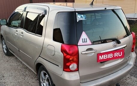 Toyota Raum II, 2003 год, 500 000 рублей, 2 фотография