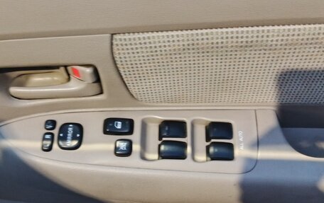 Toyota Raum II, 2003 год, 500 000 рублей, 13 фотография