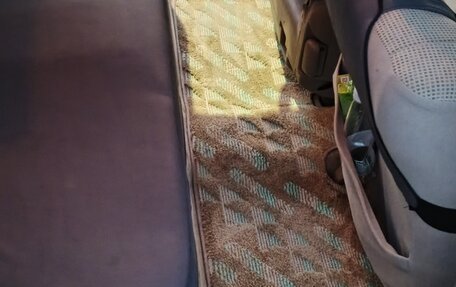 Toyota Raum II, 2003 год, 500 000 рублей, 18 фотография