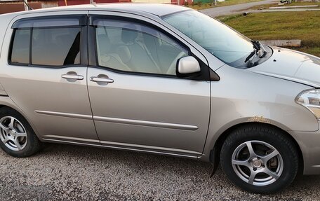 Toyota Raum II, 2003 год, 500 000 рублей, 21 фотография