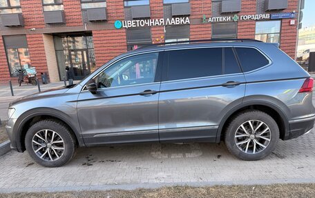 Volkswagen Tiguan II, 2020 год, 2 550 000 рублей, 3 фотография