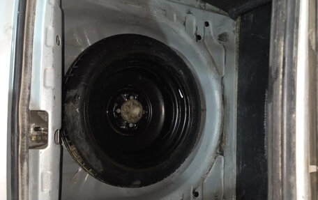 Toyota Platz, 2001 год, 330 000 рублей, 4 фотография