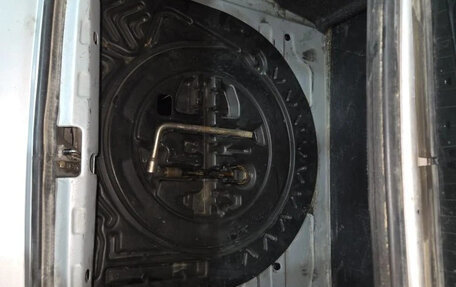 Toyota Platz, 2001 год, 330 000 рублей, 5 фотография