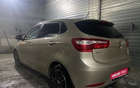 KIA Rio III рестайлинг, 2014 год, 930 000 рублей, 15 фотография