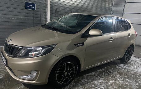 KIA Rio III рестайлинг, 2014 год, 930 000 рублей, 23 фотография