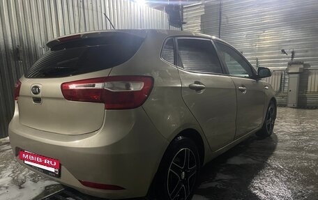 KIA Rio III рестайлинг, 2014 год, 930 000 рублей, 27 фотография