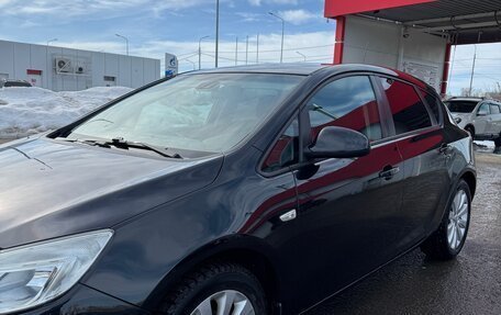 Opel Astra J, 2010 год, 620 000 рублей, 4 фотография