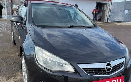 Opel Astra J, 2010 год, 620 000 рублей, 2 фотография