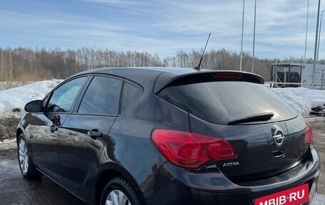 Opel Astra J, 2010 год, 620 000 рублей, 6 фотография