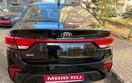 KIA Rio IV, 2019 год, 1 050 000 рублей, 2 фотография