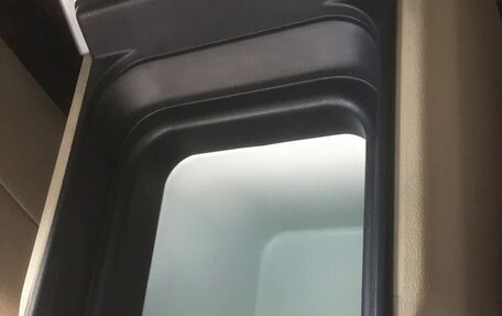 Land Rover Discovery IV, 2014 год, 2 450 000 рублей, 12 фотография