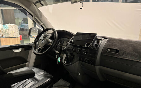 Volkswagen Transporter T5 рестайлинг, 2014 год, 2 250 000 рублей, 9 фотография