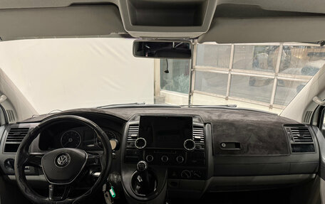 Volkswagen Transporter T5 рестайлинг, 2014 год, 2 250 000 рублей, 10 фотография