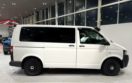 Volkswagen Transporter T5 рестайлинг, 2014 год, 2 250 000 рублей, 6 фотография