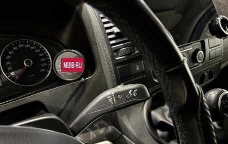 Volkswagen Transporter T5 рестайлинг, 2014 год, 2 250 000 рублей, 14 фотография