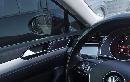 Volkswagen Passat B8 рестайлинг, 2017 год, 1 750 000 рублей, 9 фотография