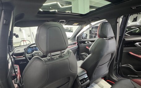 Geely Coolray I, 2024 год, 2 300 000 рублей, 5 фотография