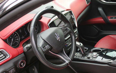 Maserati Ghibli, 2020 год, 6 300 000 рублей, 11 фотография