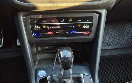 Volkswagen Tiguan II, 2021 год, 4 800 000 рублей, 17 фотография