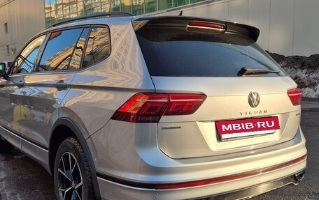 Volkswagen Tiguan II, 2021 год, 4 800 000 рублей, 7 фотография