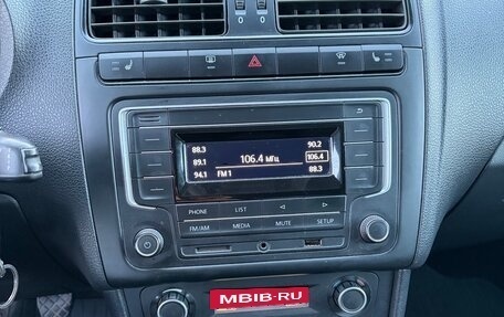 Volkswagen Polo VI (EU Market), 2017 год, 900 000 рублей, 4 фотография