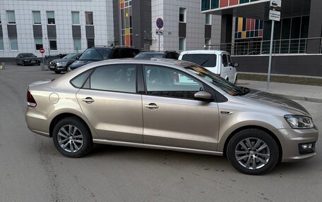 Volkswagen Polo VI (EU Market), 2019 год, 1 400 000 рублей, 2 фотография