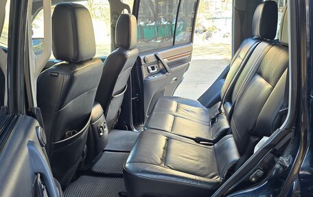 Mitsubishi Pajero IV, 2008 год, 2 000 000 рублей, 27 фотография