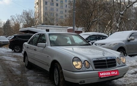 Mercedes-Benz E-Класс, 1997 год, 2 500 000 рублей, 21 фотография