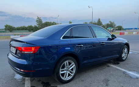 Audi A4, 2015 год, 1 850 000 рублей, 4 фотография