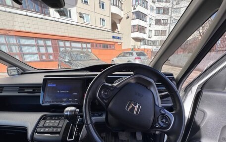 Honda Stepwgn IV, 2019 год, 2 670 000 рублей, 10 фотография