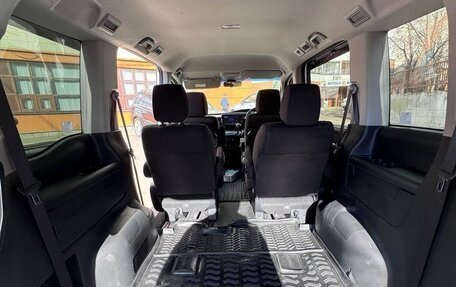 Honda Stepwgn IV, 2019 год, 2 670 000 рублей, 13 фотография