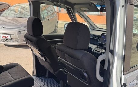 Honda Stepwgn IV, 2019 год, 2 670 000 рублей, 11 фотография