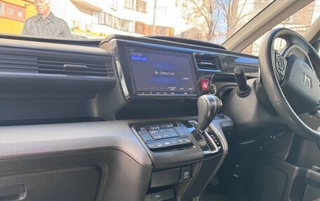 Honda Stepwgn IV, 2019 год, 2 670 000 рублей, 17 фотография