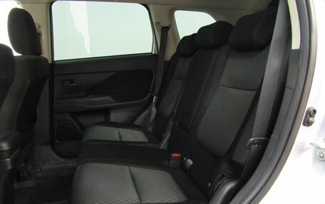 Mitsubishi Outlander III рестайлинг 3, 2013 год, 1 350 000 рублей, 14 фотография