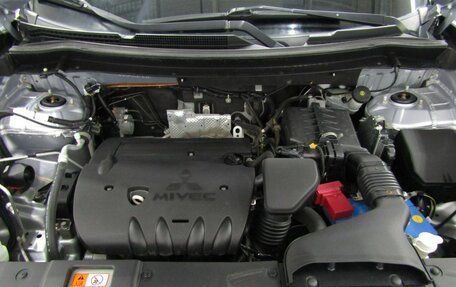 Mitsubishi Outlander III рестайлинг 3, 2013 год, 1 350 000 рублей, 24 фотография