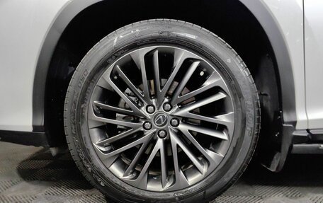 Lexus RX IV рестайлинг, 2022 год, 6 890 000 рублей, 9 фотография