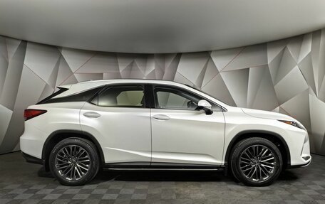 Lexus RX IV рестайлинг, 2022 год, 6 890 000 рублей, 6 фотография