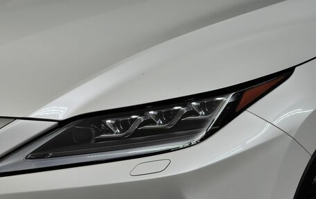 Lexus RX IV рестайлинг, 2022 год, 6 890 000 рублей, 10 фотография