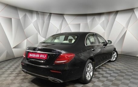 Mercedes-Benz E-Класс, 2017 год, 3 670 000 рублей, 2 фотография