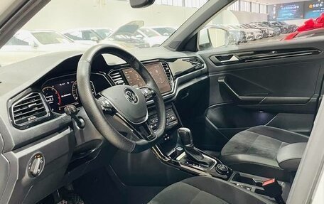 Volkswagen T-Roc I, 2021 год, 2 600 000 рублей, 8 фотография