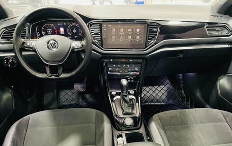 Volkswagen T-Roc I, 2021 год, 2 600 000 рублей, 7 фотография