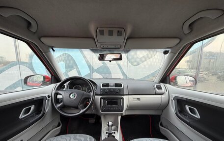 Skoda Fabia II, 2009 год, 670 000 рублей, 2 фотография