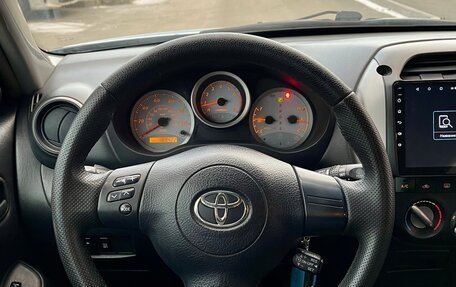 Toyota RAV4, 2003 год, 750 000 рублей, 11 фотография