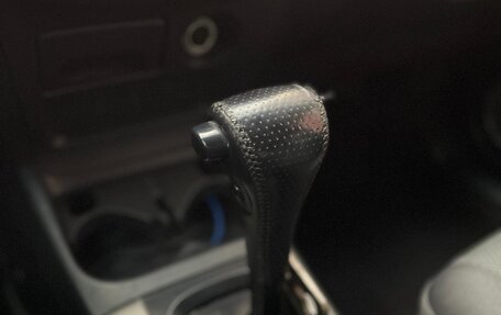 Toyota RAV4, 2003 год, 750 000 рублей, 19 фотография