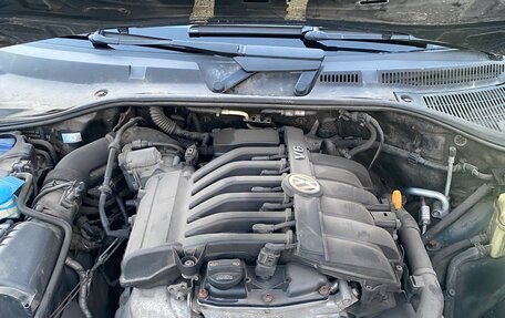 Volkswagen Touareg III, 2008 год, 1 300 000 рублей, 26 фотография