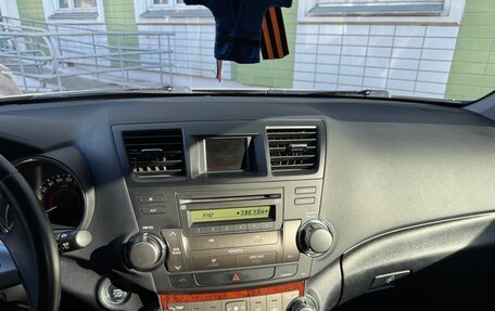 Toyota Highlander III, 2013 год, 2 800 000 рублей, 16 фотография