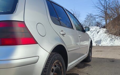 Volkswagen Golf IV, 2001 год, 320 000 рублей, 3 фотография