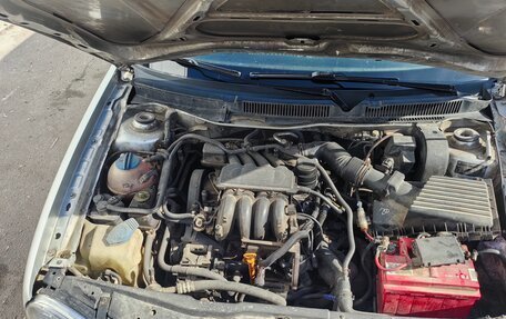 Volkswagen Golf IV, 2001 год, 320 000 рублей, 9 фотография