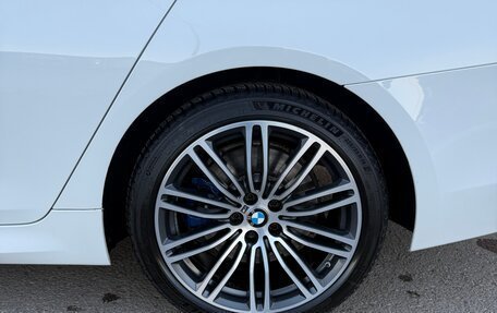 BMW 5 серия, 2018 год, 4 100 000 рублей, 24 фотография